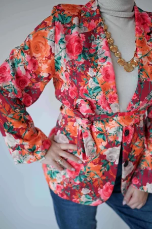 Flowers jacket red