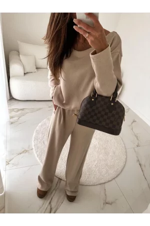 Cozy beige set