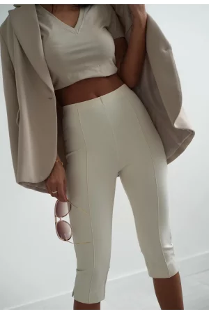 Rybaczki modelujące Capri